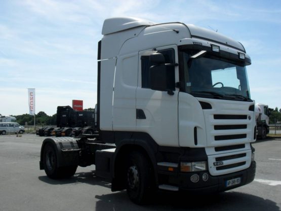 SCANIA R400LA