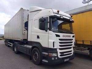 SCANIA R440LA