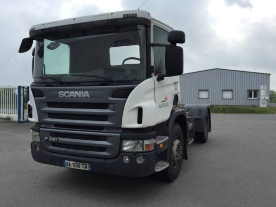 SCANIA P380LA