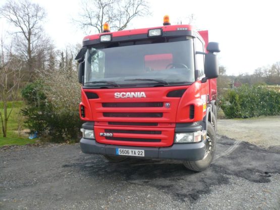 SCANIA P380CB8X4MNZ