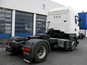 SCANIA R440LA