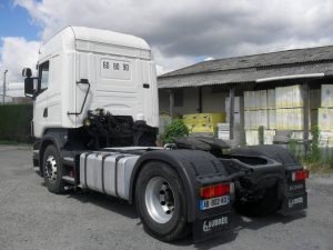 SCANIA R440