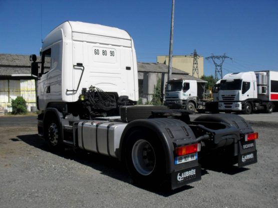 SCANIA R440LA