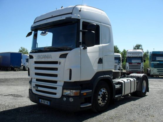 SCANIA R440LA