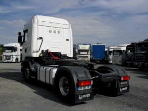 SCANIA R440LA