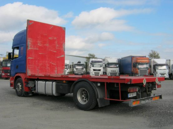 SCANIA R144LB