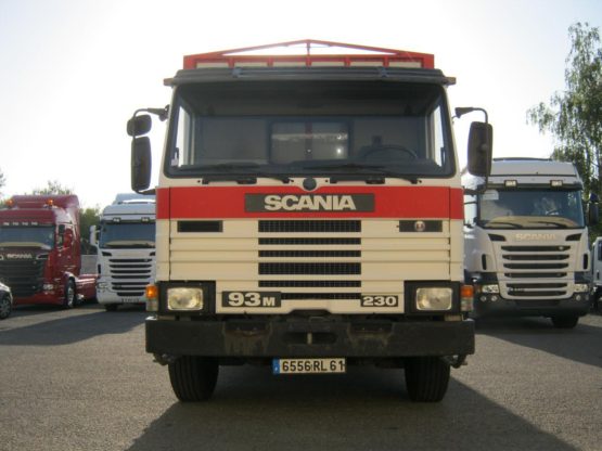 SCANIA P93