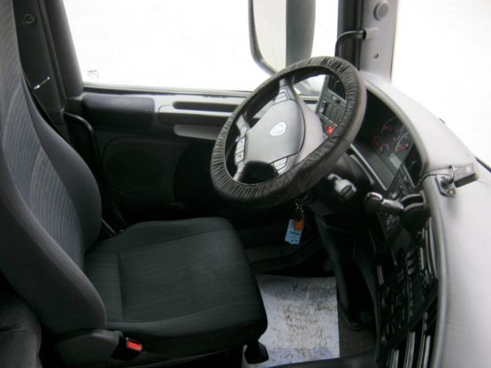 SCANIA R420LA