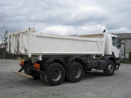 SCANIA P380CB