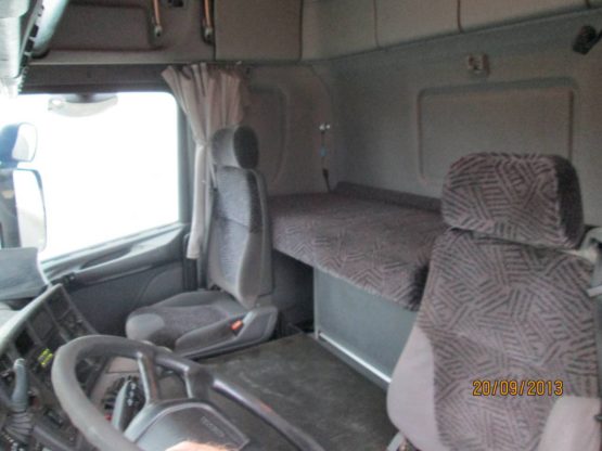 SCANIA R124LA
