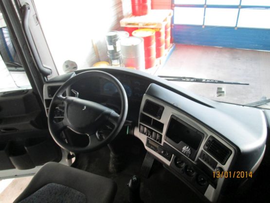 RVI MAGNUM AE 480 DXI