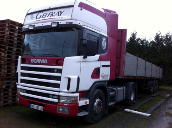 SCANIA R164LA