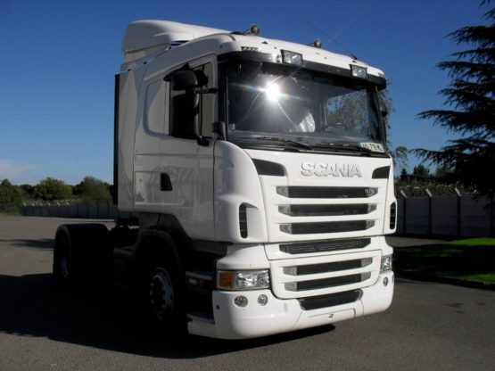 SCANIA R440LA