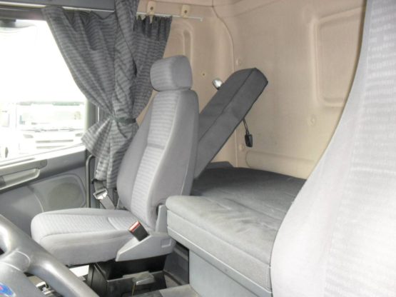 SCANIA R420LA