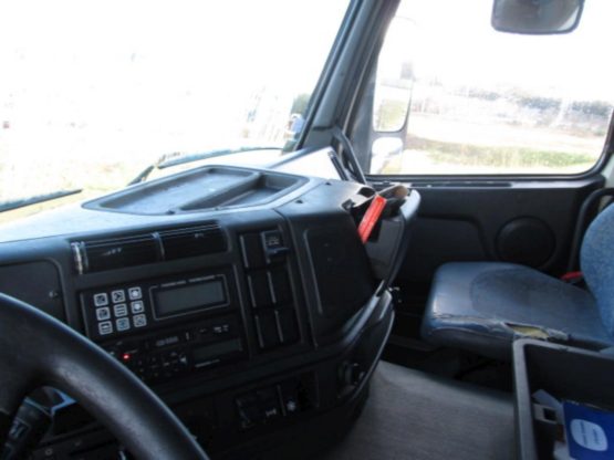 VOLVO FM7 250