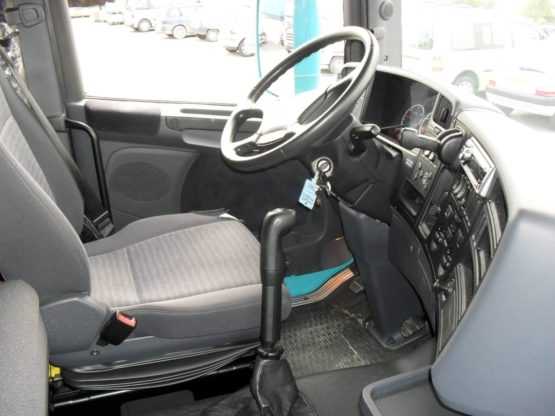 SCANIA R420LA
