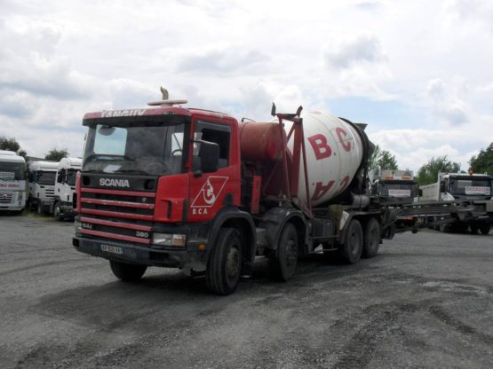 SCANIA P114CB