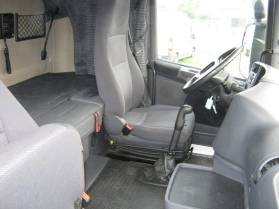 SCANIA R420LA
