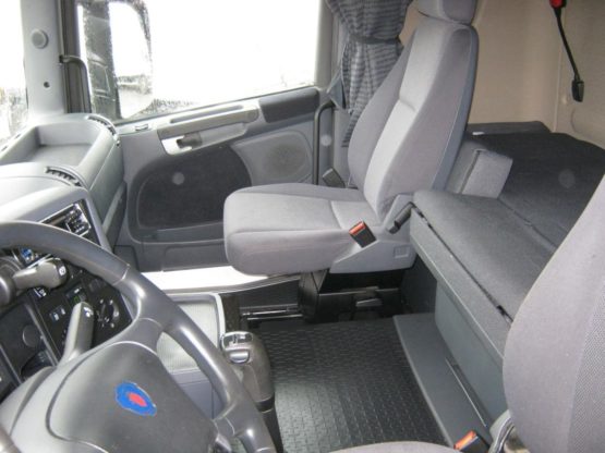 SCANIA R420LA