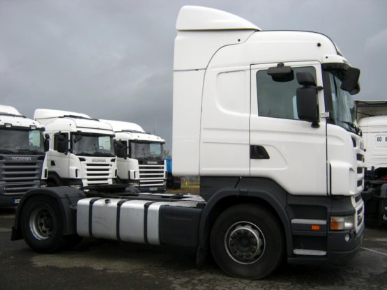 SCANIA R420LA
