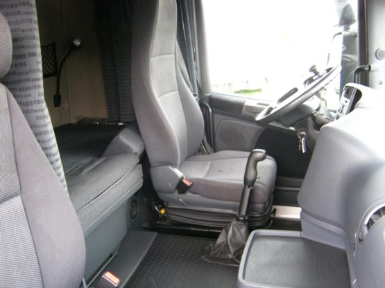 SCANIA R420LA