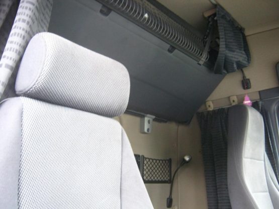 SCANIA R420LA