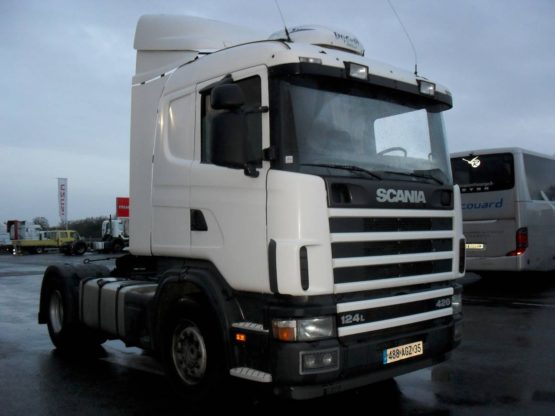 SCANIA R124LA