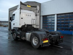SCANIA R124LA