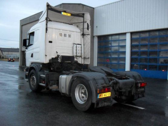 SCANIA R124LA