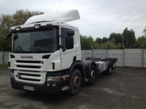 SCANIA P380LB