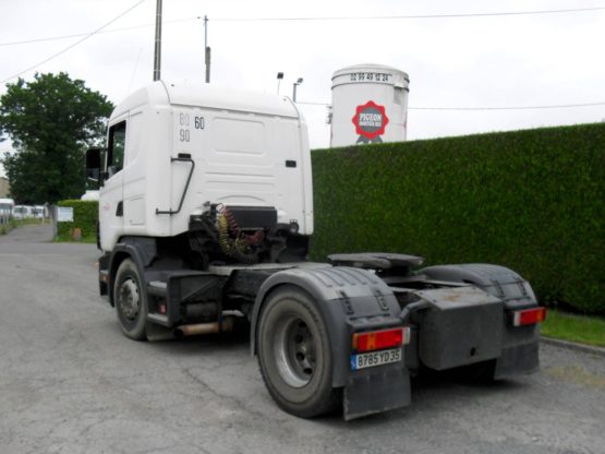 SCANIA R124LA