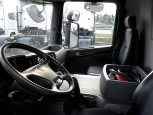 SCANIA P270BD