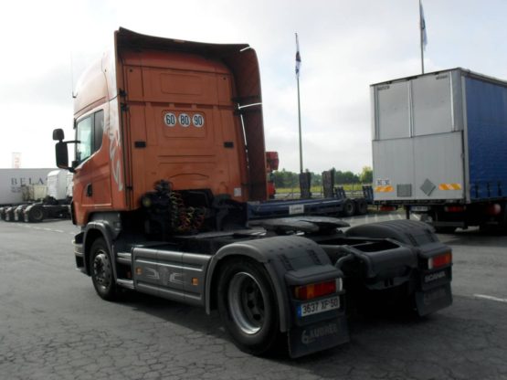 SCANIA R420LA