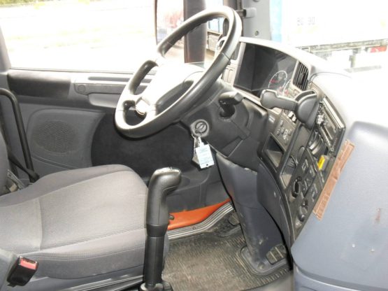 SCANIA R420LA