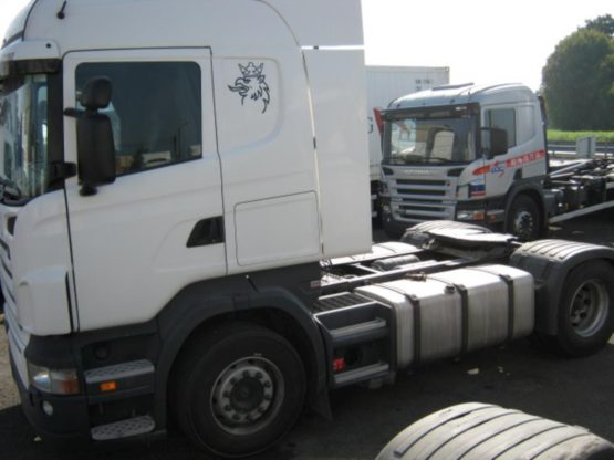 SCANIA R420LA