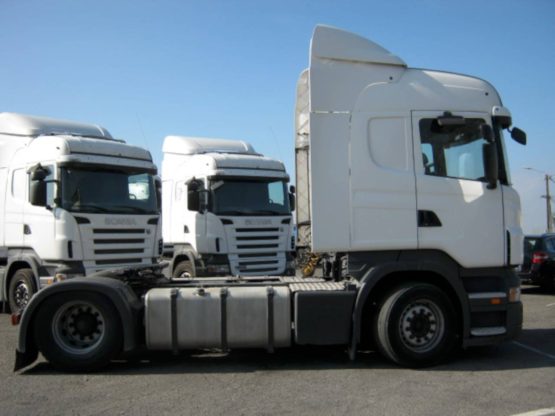 SCANIA R420LA