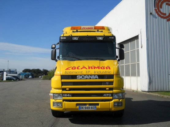 SCANIA T124LA
