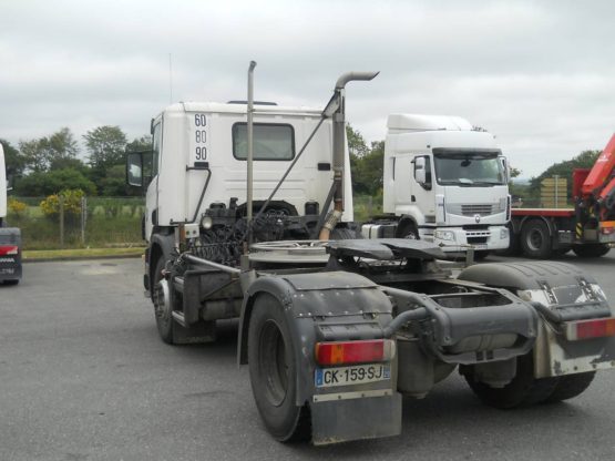 SCANIA P114LA