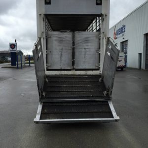 SCANIA R124LB