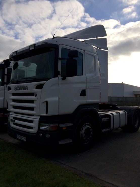 SCANIA R420LA