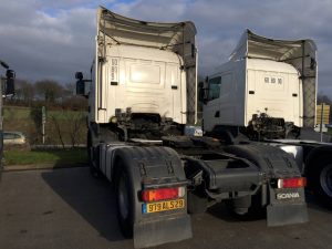 SCANIA R420LA