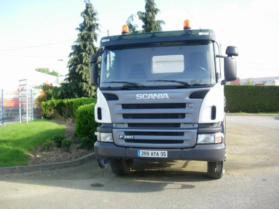 SCANIA P380CB
