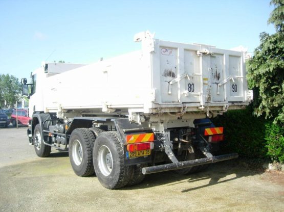 SCANIA P380CB