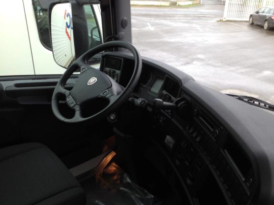SCANIA R450
