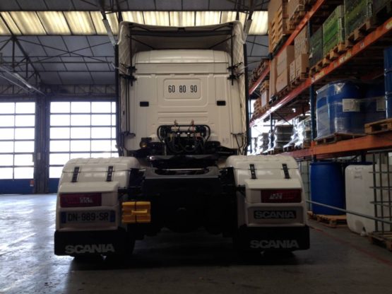 SCANIA R410