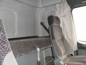 SCANIA R124LA