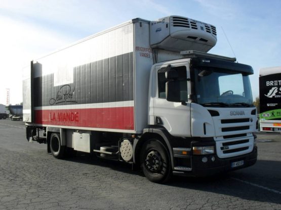 SCANIA P270DB