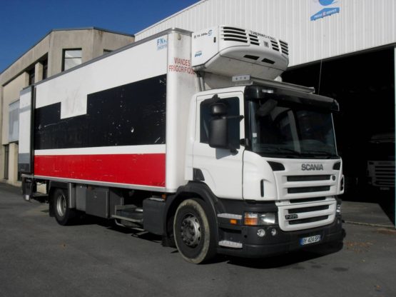 SCANIA P270DB