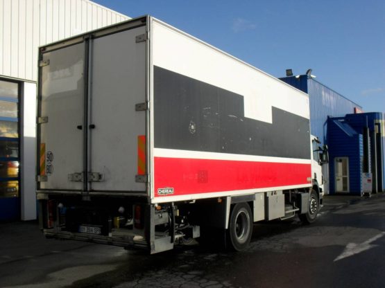 SCANIA P270DB
