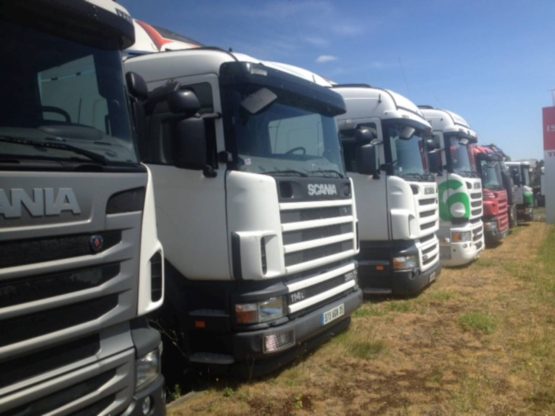 SCANIA R114LA